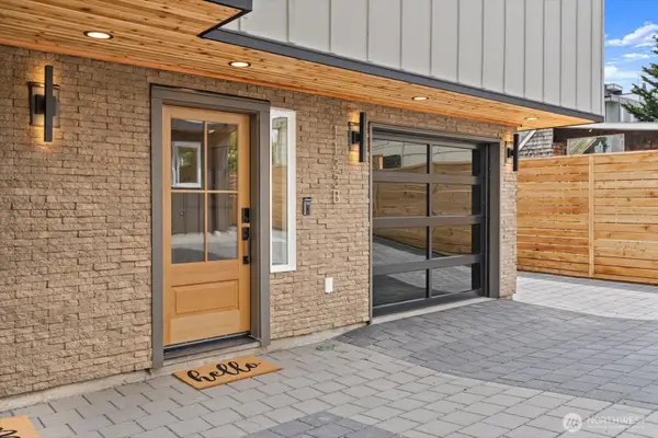 1133 NW 60th Street #B, Seattle, WA 98107