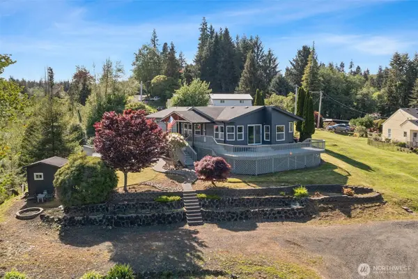 526 Taft Avenue, Raymond, WA 98577