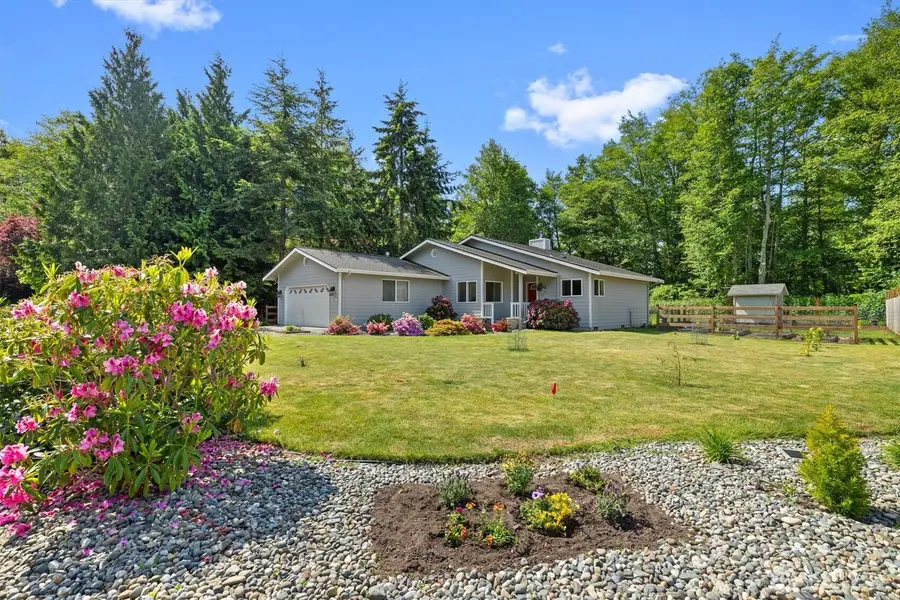 2021 Doe Dr, Oak Harbor, WA 98277 - #2