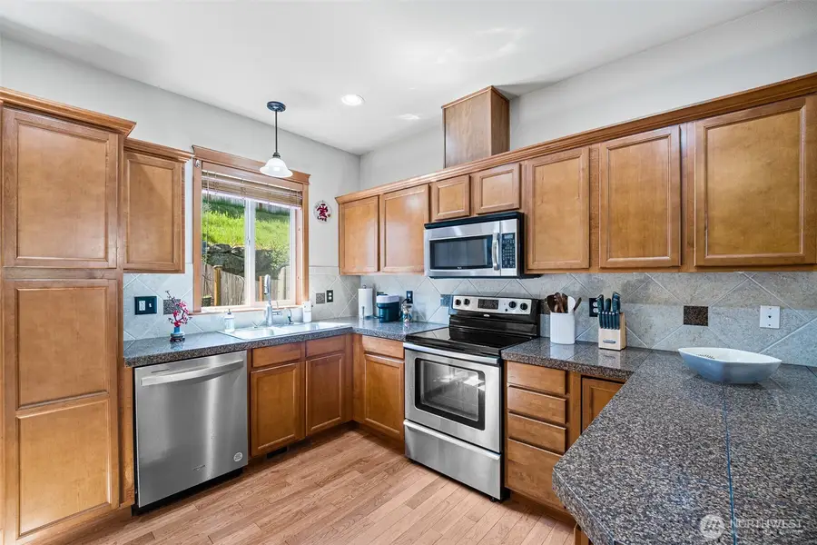524 Pilchuck Path, Everett, WA 98201 - #3