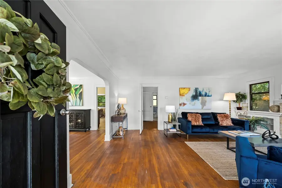 319 29th Avenue, Seattle, WA 98122 - #3