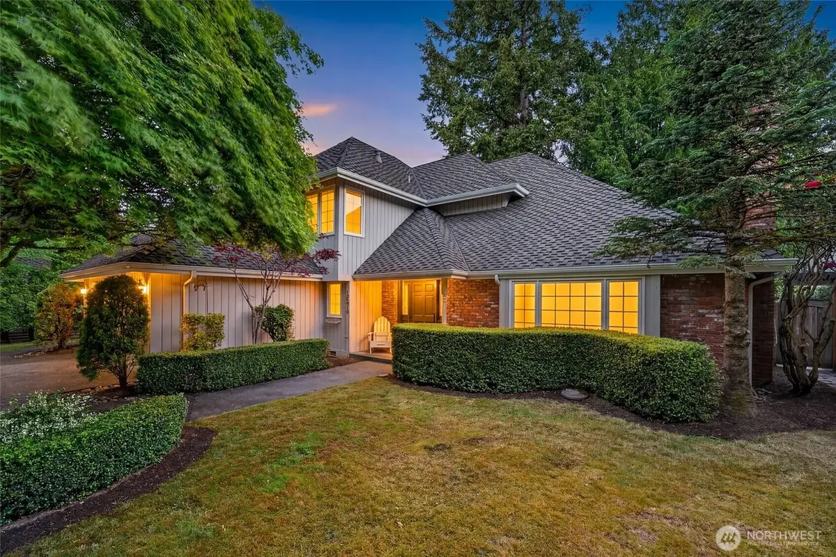 12610 NE 68th Place, Kirkland, WA 98033 - #1