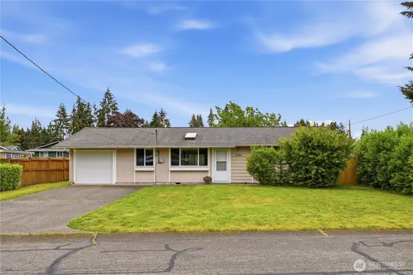 2320 Maple Lane, Steilacoom, WA 98388