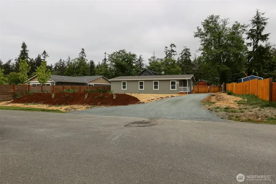 425 Mitchell Drive, Coupeville, WA 98239 - #3