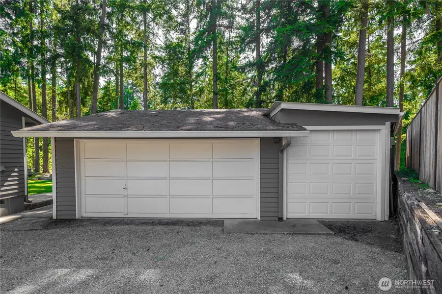 19101 58th Street E, Lake Tapps, WA 98391 - #2