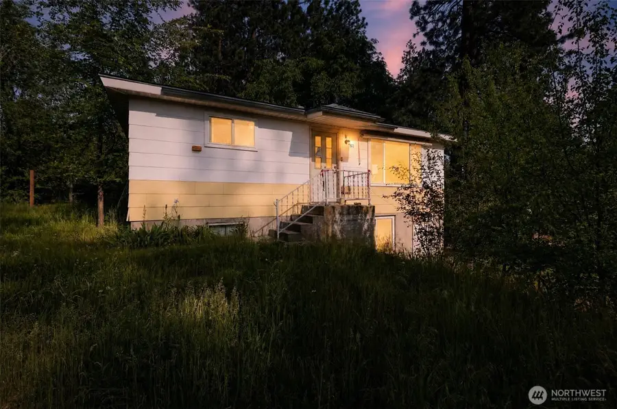 611 S Farr Rd, Spokane, WA 99206 - #3