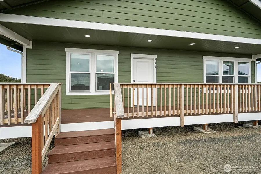 982 Sand Dollar Court Sw, Ocean Shores, WA 98569 - #2