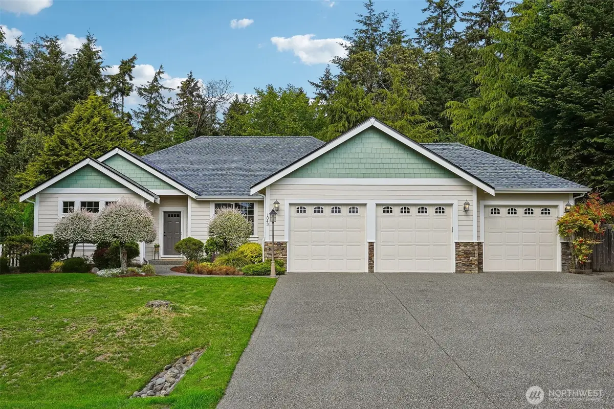 1043 Potlatch Dr, Fox Island, WA 98333 - #1