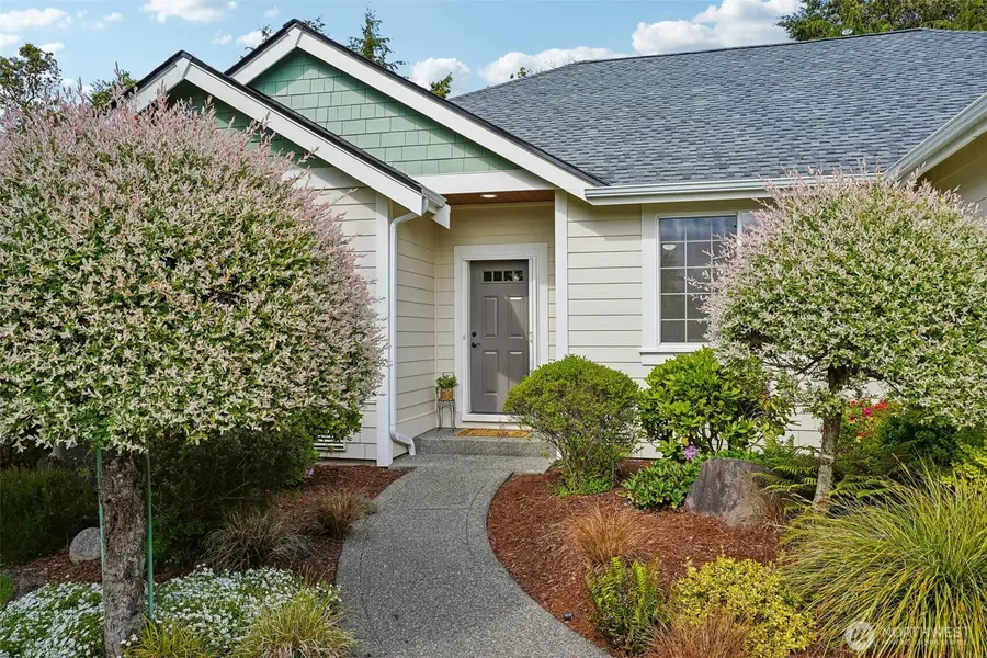 1043 Potlatch Dr, Fox Island, WA 98333 - #3