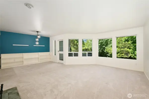 1220 6th Avenue S #B206, Edmonds, WA 98020