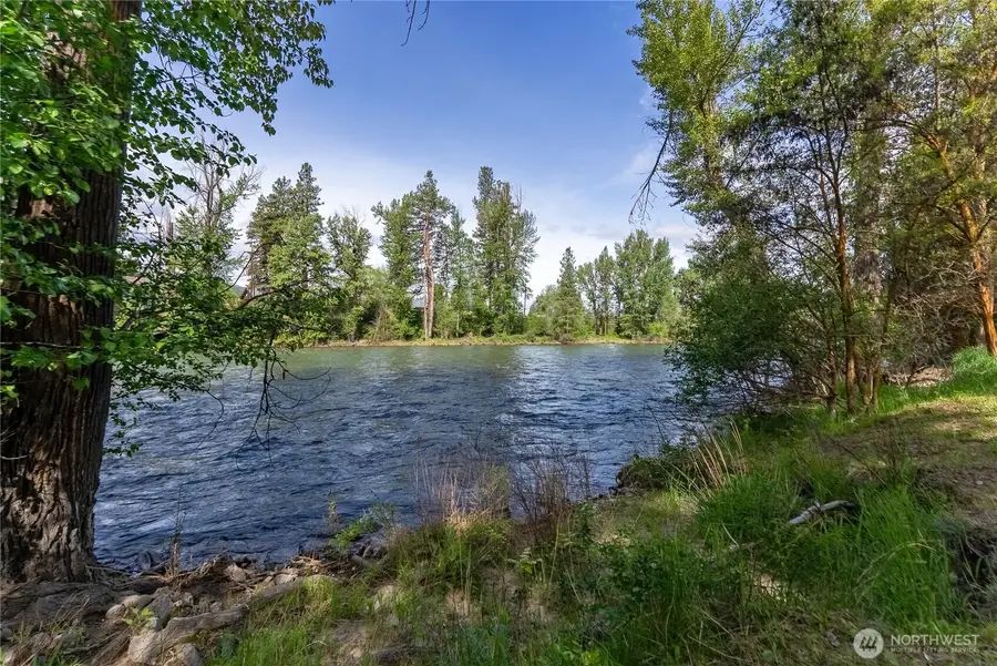 104 Center St, Winthrop, WA 98862 - #3