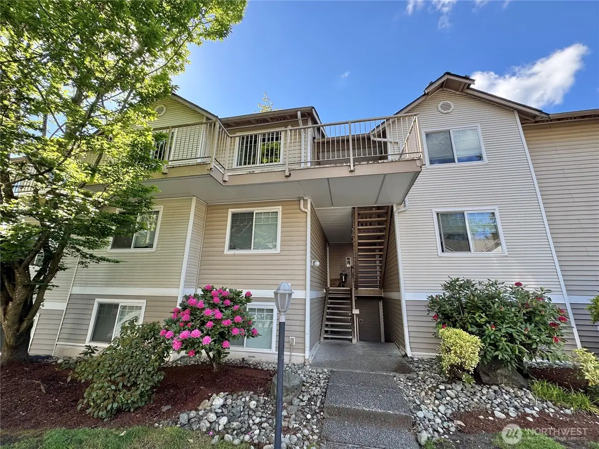 11527 Hwy99 #D 303, Everett, WA 98204 - #1