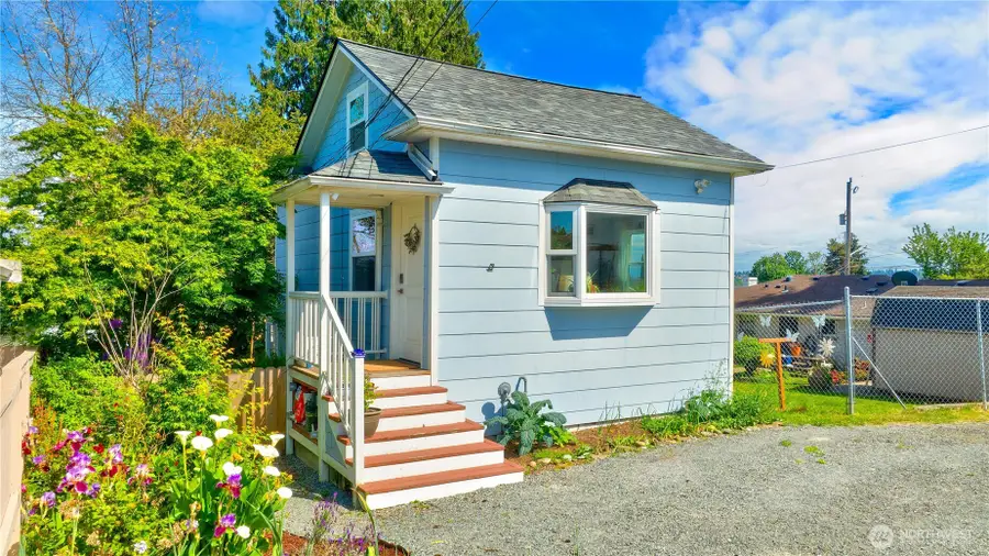 7708 35th Avenue S, Seattle, WA 98118 - #2