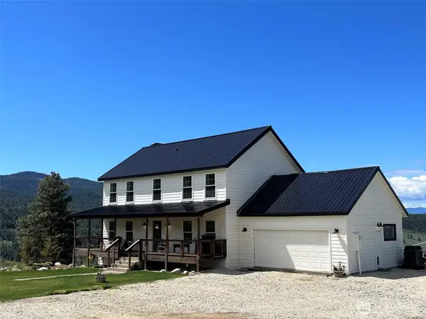 212 Nine Mile Road, Oroville, WA 98844