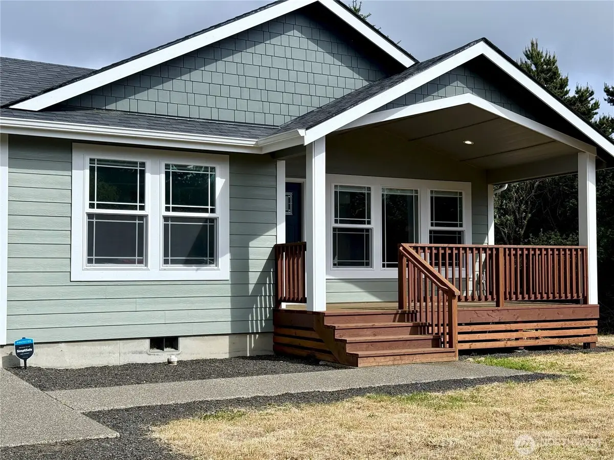 335 N Wynoochee Drive Sw, Ocean Shores, WA 98569 - #1
