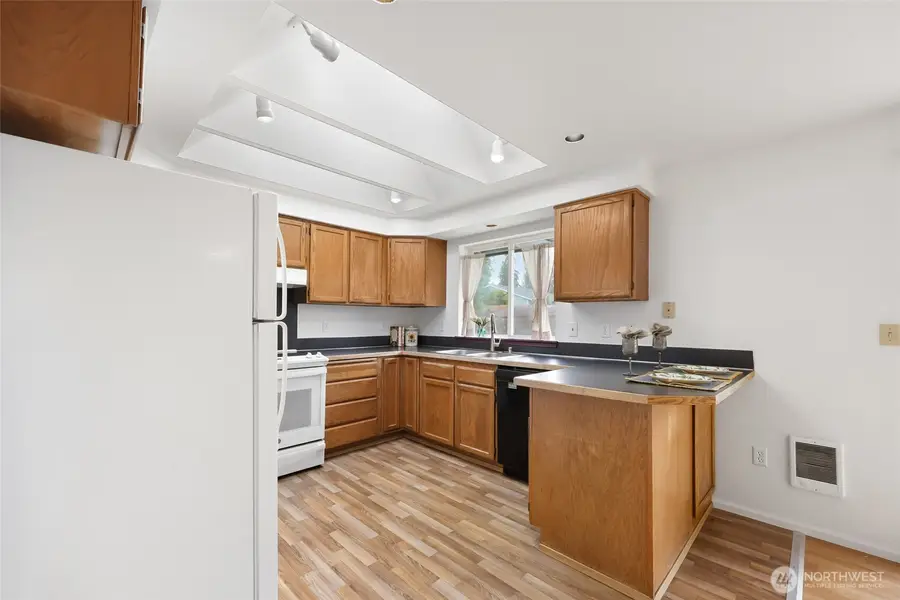 413 Mckenzie Avenue, Yelm, WA 98597 - #2