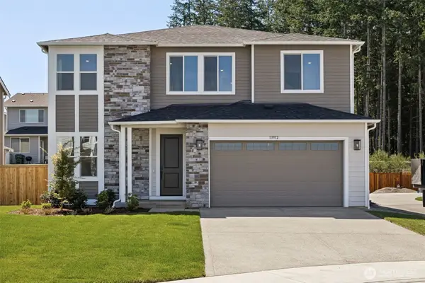 13902 180th Street E #21, Puyallup, WA 98374