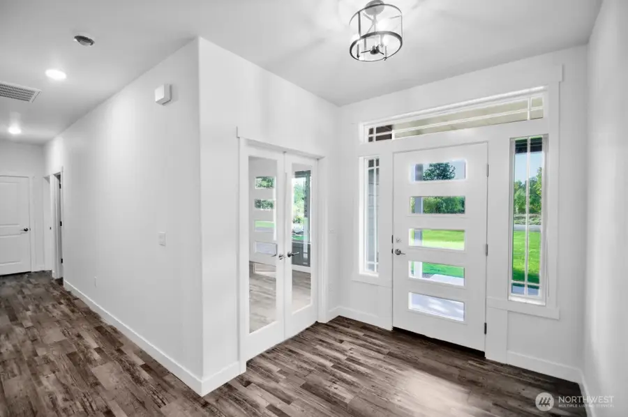 800 Barbara Lane, Centralia, WA 98531 - #2