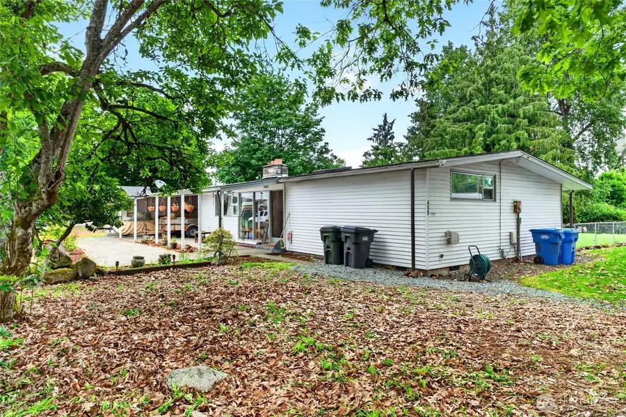 411 Tule Lake Rd S, Tacoma, WA 98444 - #3
