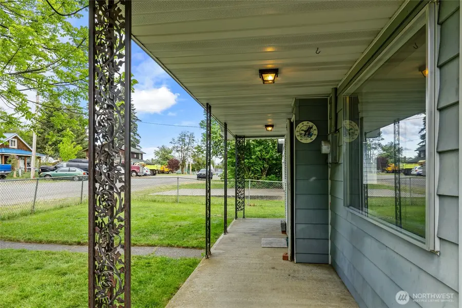 410 1st Street, Easton, WA 98925 - #3