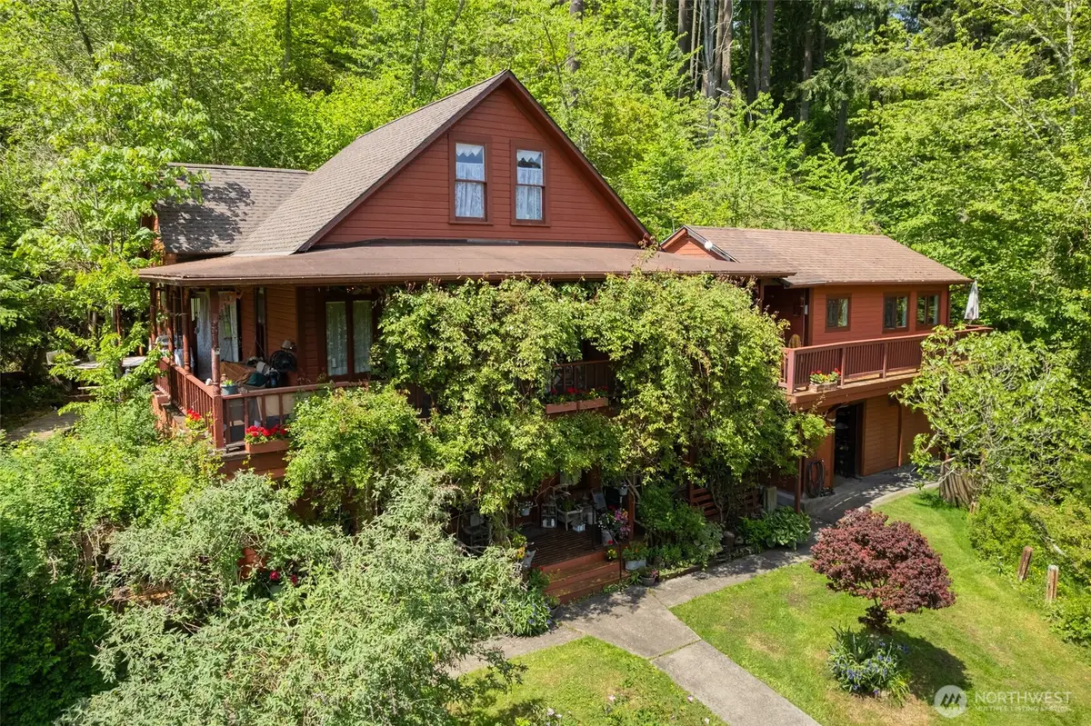 100 Alder St, Wilkeson, WA 98396 - #1