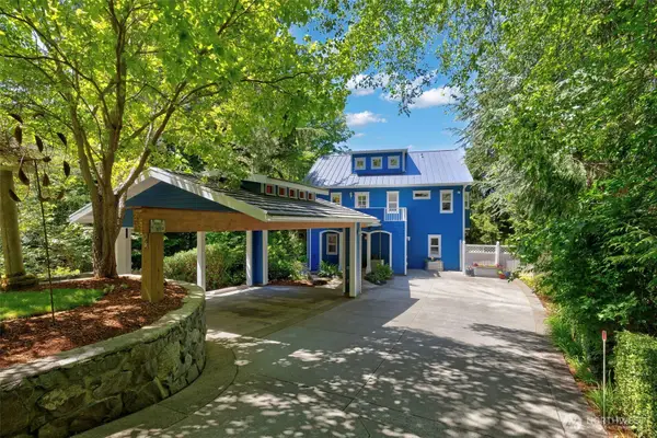 27170 Woodpecker Hill Road Ne, Poulsbo, WA 98370