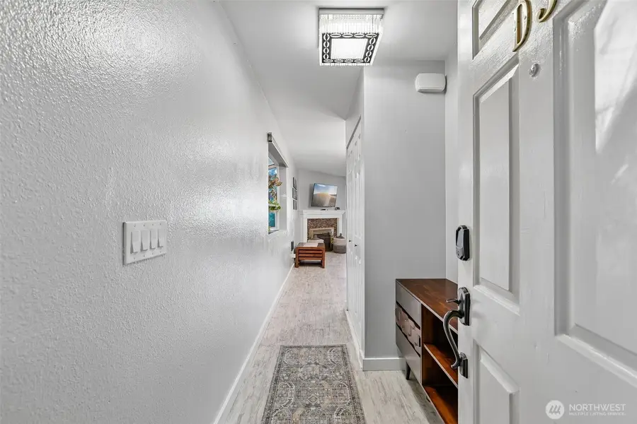 12543 NE 23rd Place #D3, Bellevue, WA 98005 - #2