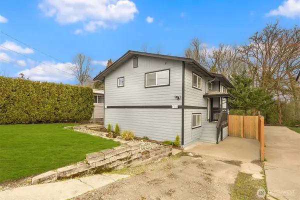 5306 26th Avenue S, Seattle, WA 98118