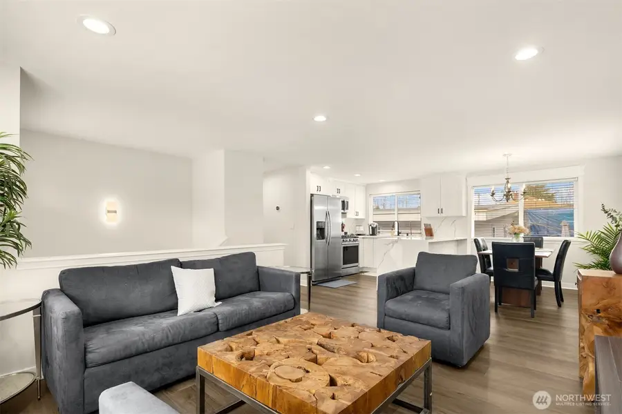 5306 26th Avenue S, Seattle, WA 98118 - #2