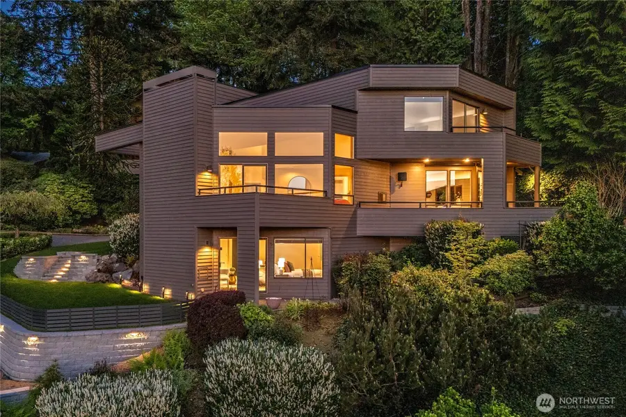 13707 SE 51st Place, Bellevue, WA 98006 - #2