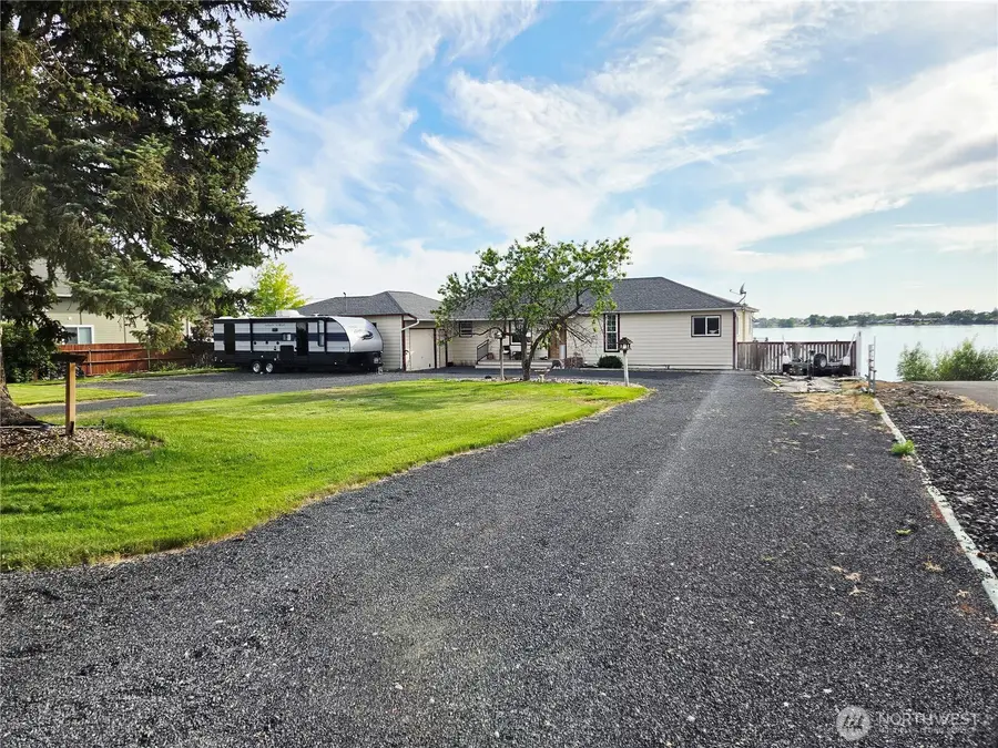 2360 Elgin Road Ne, Moses Lake, WA 98837 - #3