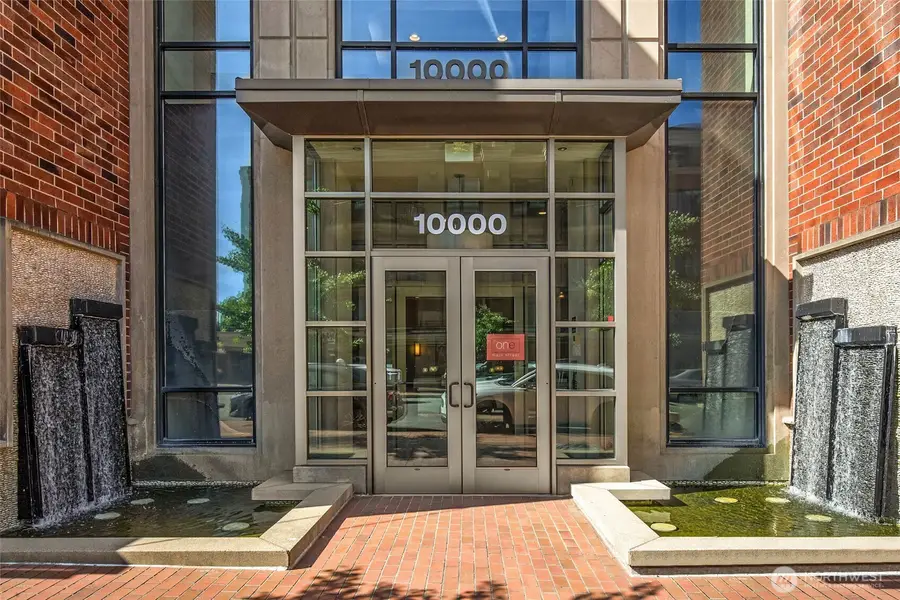 10000 Main Street #212, Bellevue, WA 98004 - #3