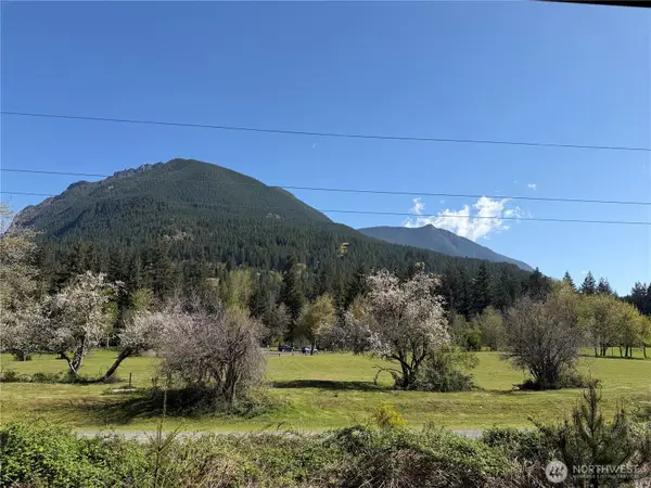 1956 SE 12th Street #1004, North Bend, WA 98045