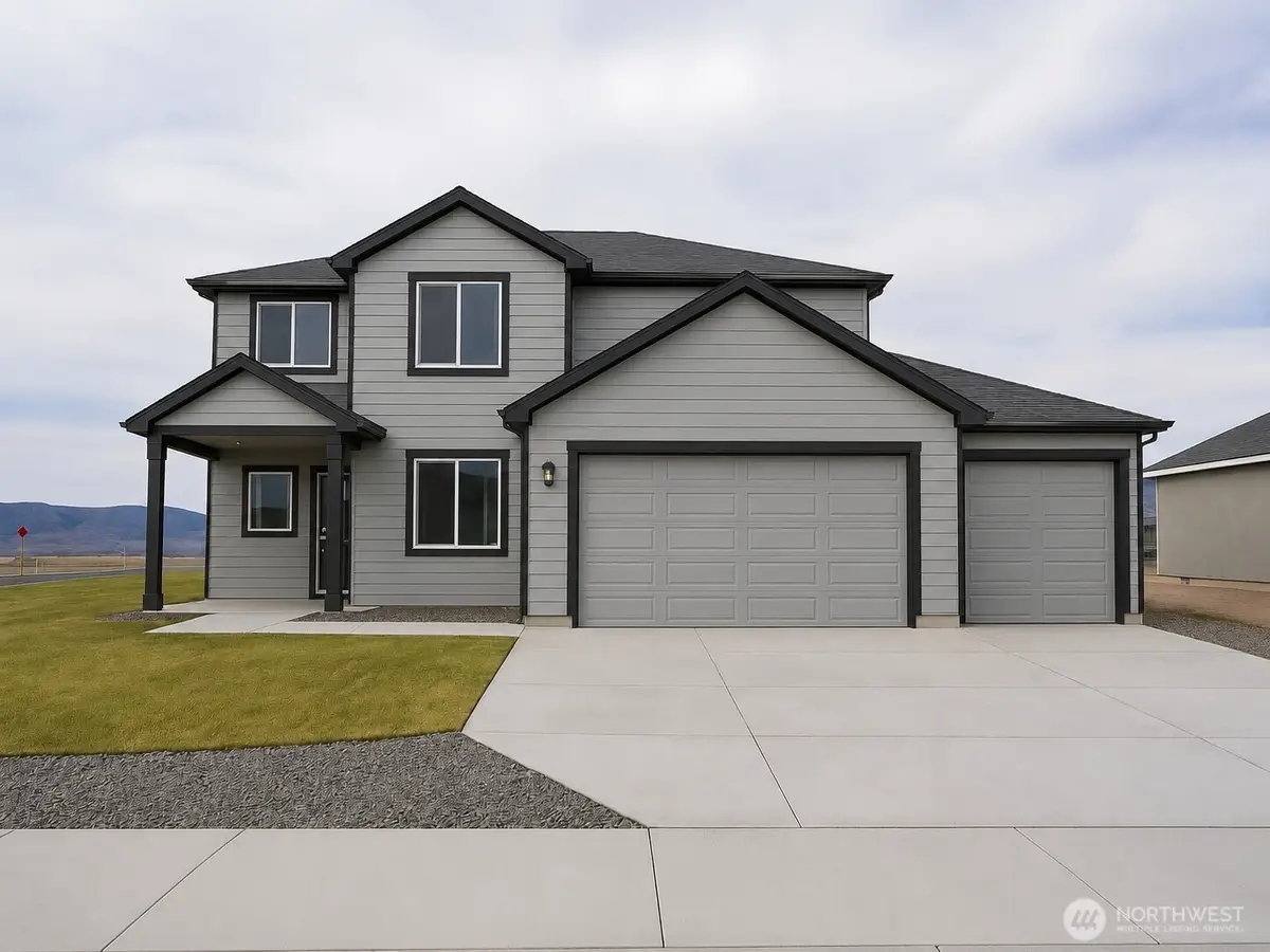 592 Karen Avenue, Royal City, WA 99357 - #1