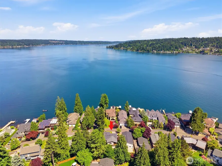 18823 SE 42nd Street, Issaquah, WA 98027 - #2