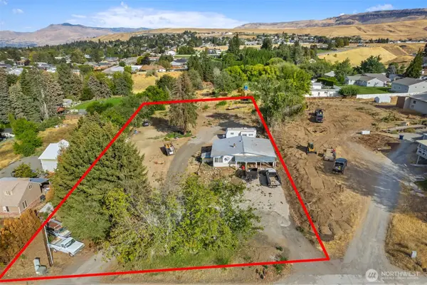 1981 Grant Road #6, East Wenatchee, WA 98802