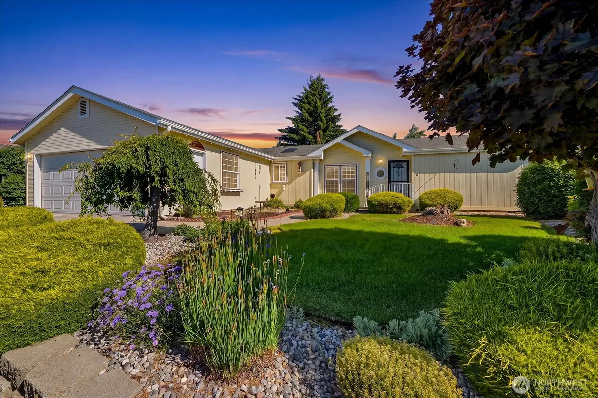 1808 Heritage Drive, Wenatchee, WA 98801 - #1