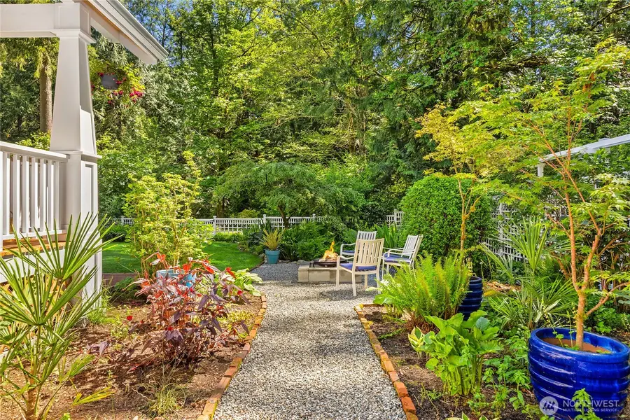 14268 N Madison Avenue Ne, Bainbridge Island, WA 98110 - #2