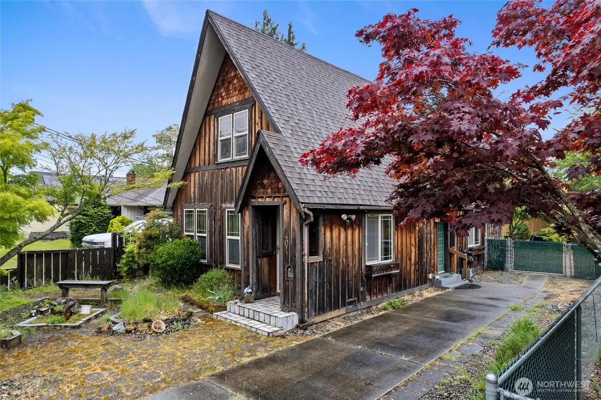 401 7th Street Nw, Puyallup, WA 98371 - #1