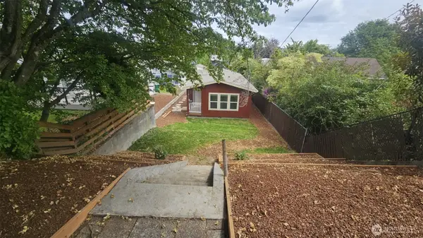 826 Chester Avenue, Bremerton, WA 98337