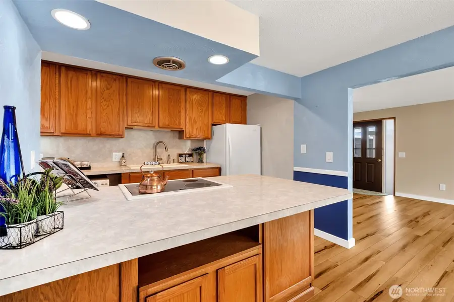 348 7th Place Se #Unit 1, Puyallup, WA 98372 - #3