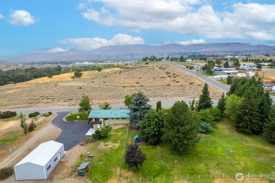 5 Parkway Street W, Omak, WA 98841 - #2