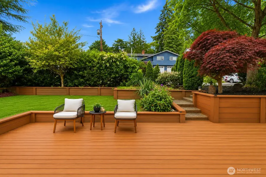 325 105th Ave Se, Bellevue, WA 98004 - #2