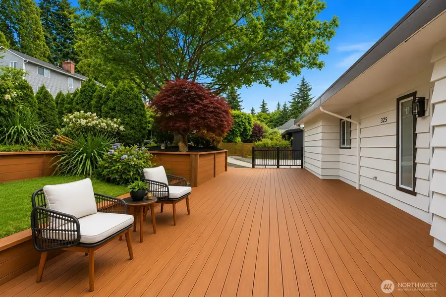 325 105th Ave Se, Bellevue, WA 98004 - #3