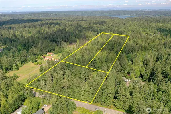15873 Peacock Hill Road Se, Olalla, WA 98359