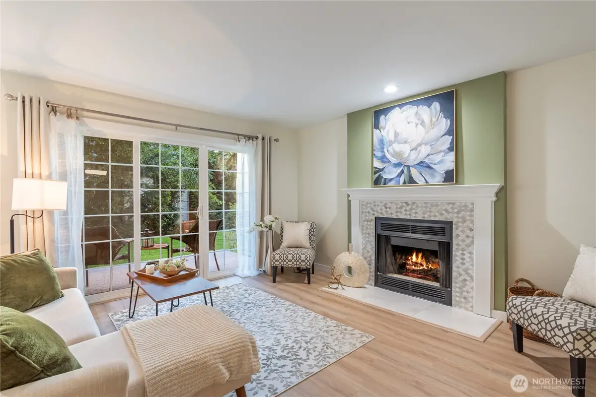 11706 Admiralty Way #B, Everett, WA 98204 - #1