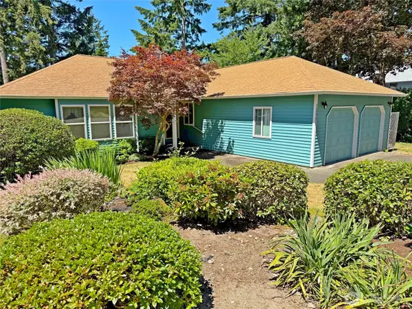 12901 Avante Drive, Silverdale, WA 98383