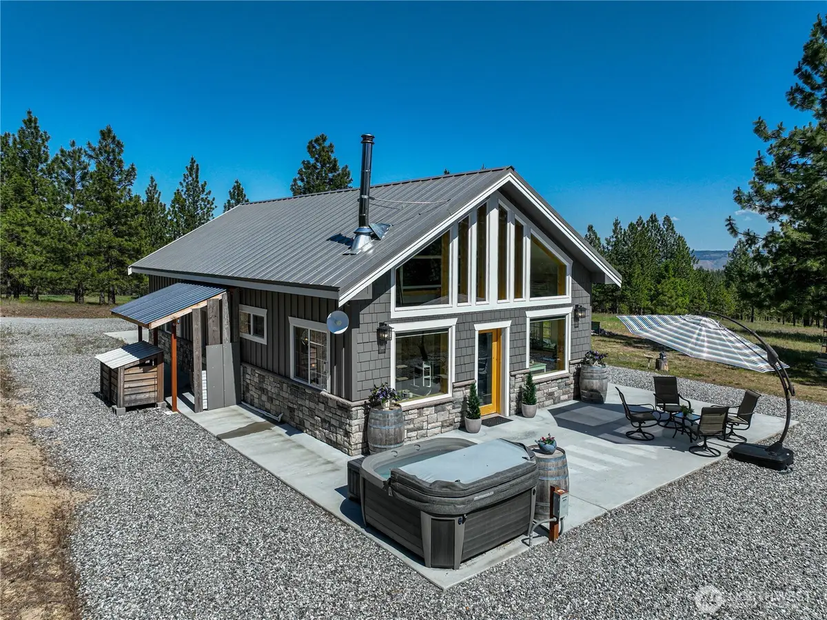 250 Open Ln, Chelan, WA 98816 - #1