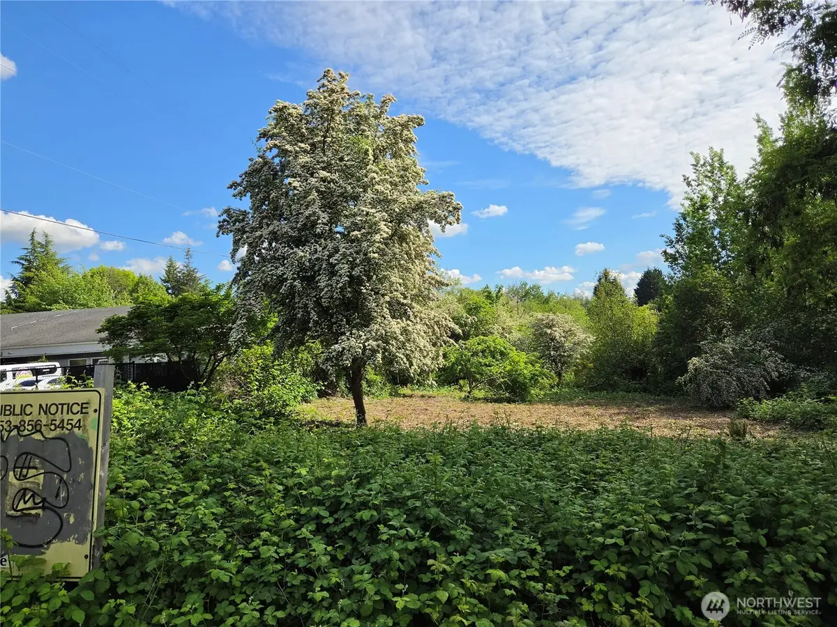14707 Se 272nd, Kent, WA 98042 - #1