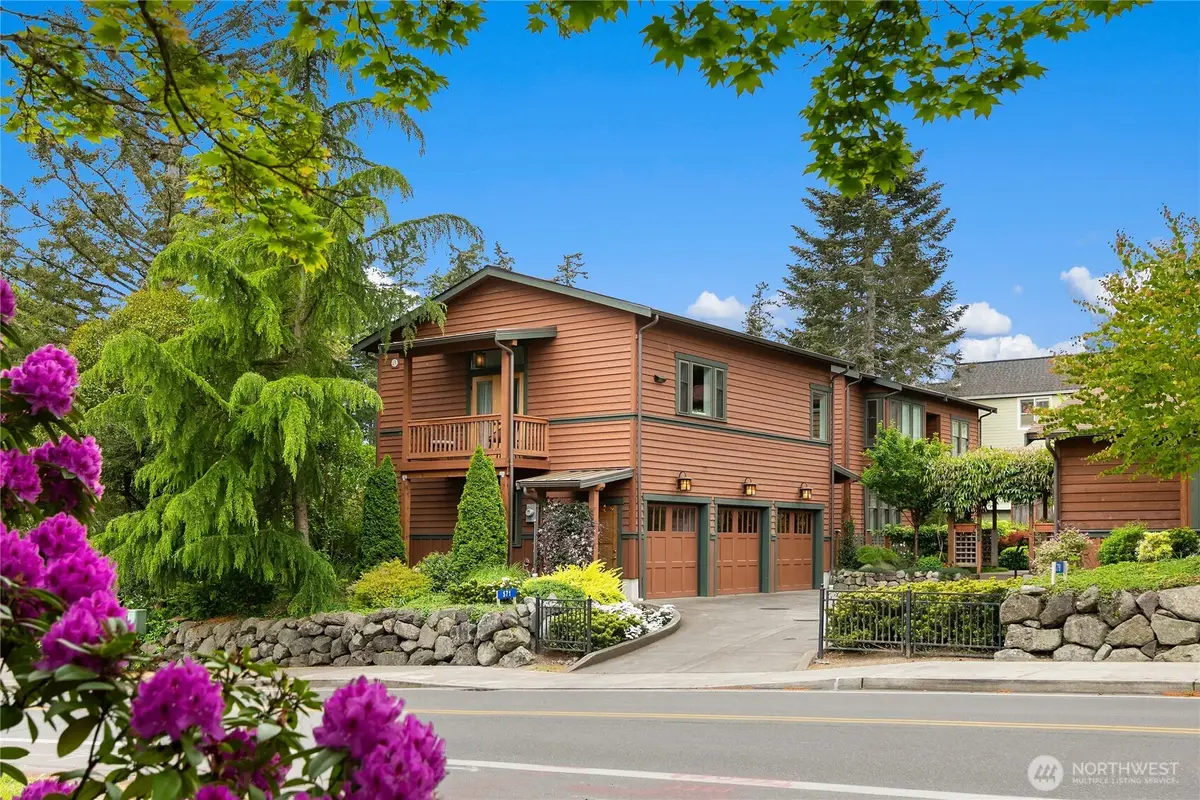 565 Ericksen Avenue Ne, Bainbridge Island, WA 98110 - #1